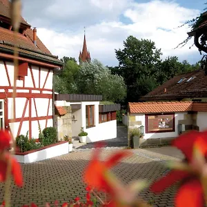 Hof 19 - Nuernberg Nord *** Heroldsberg